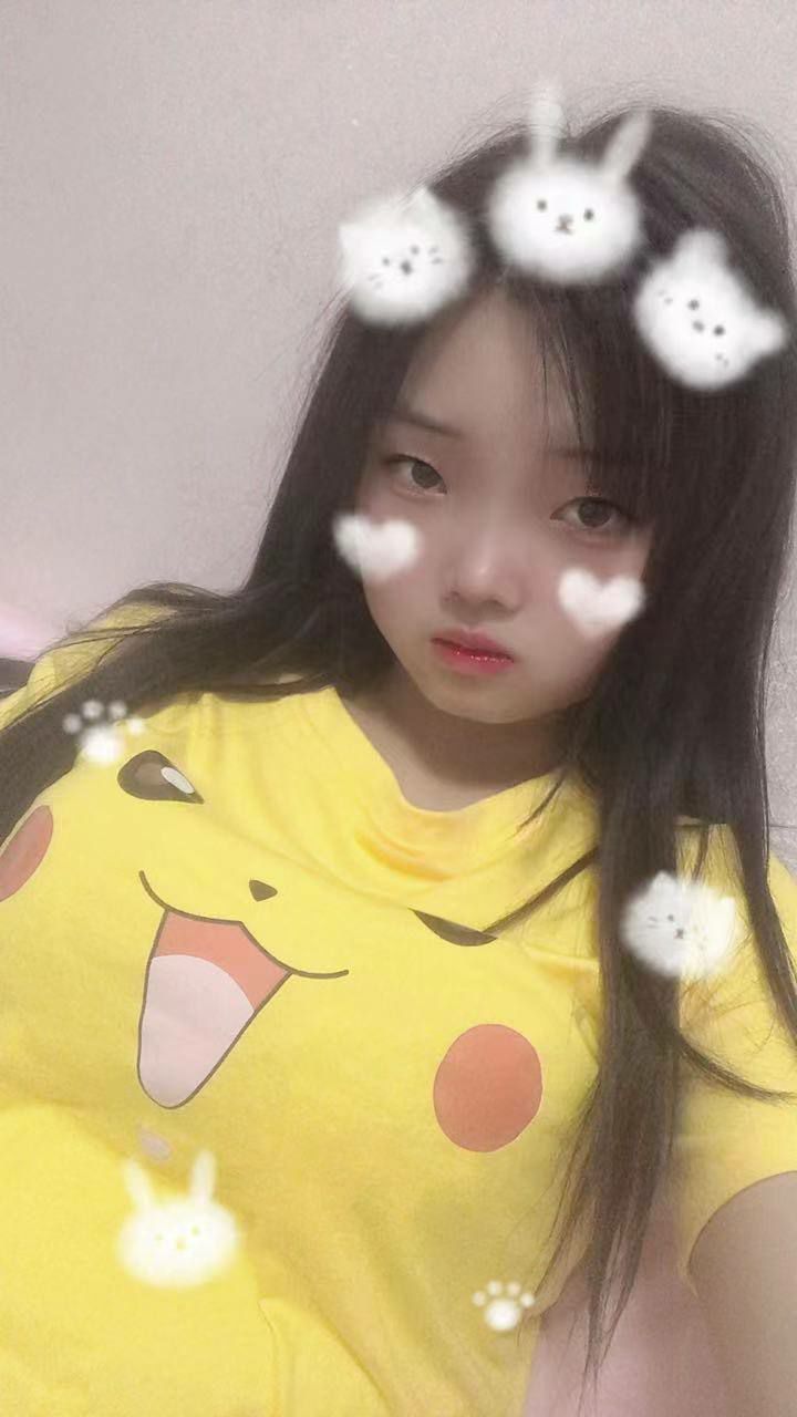露臉美女 2023082201