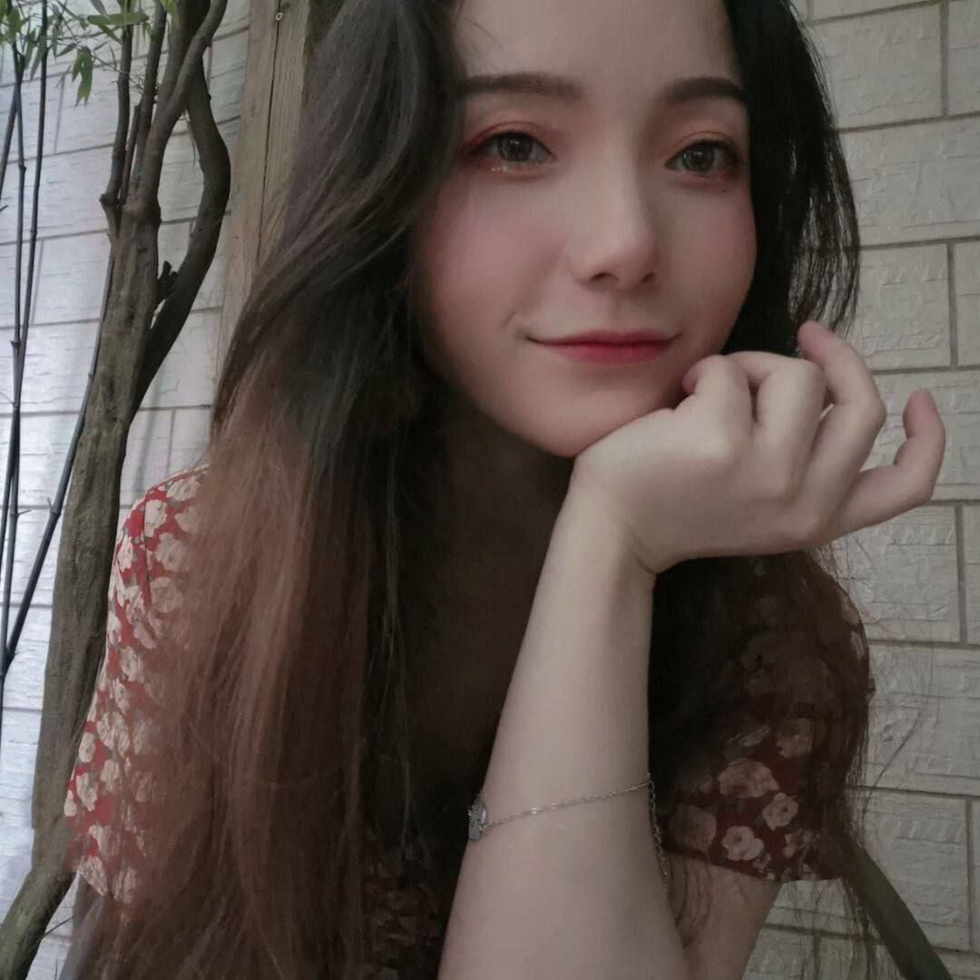 露臉美女 2023082201