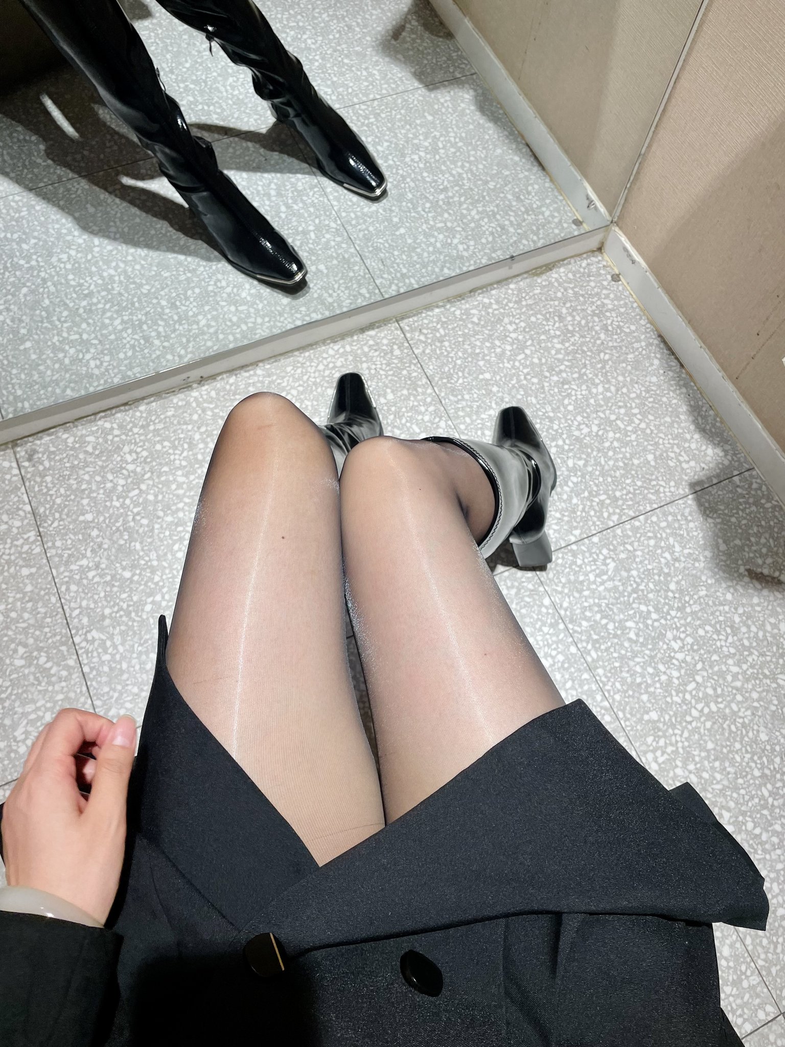 軟糯的胸細長的腿挺翹的臀