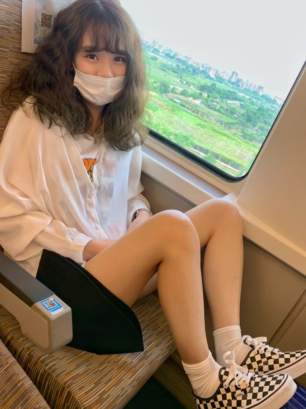 沒有邊界感的腳丫子