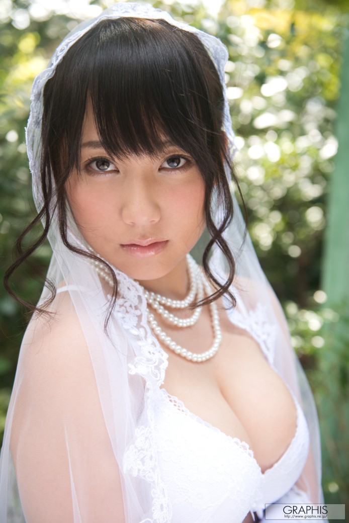 娶到這樣美麗大乳的新娘，還不精盡人亡啊
