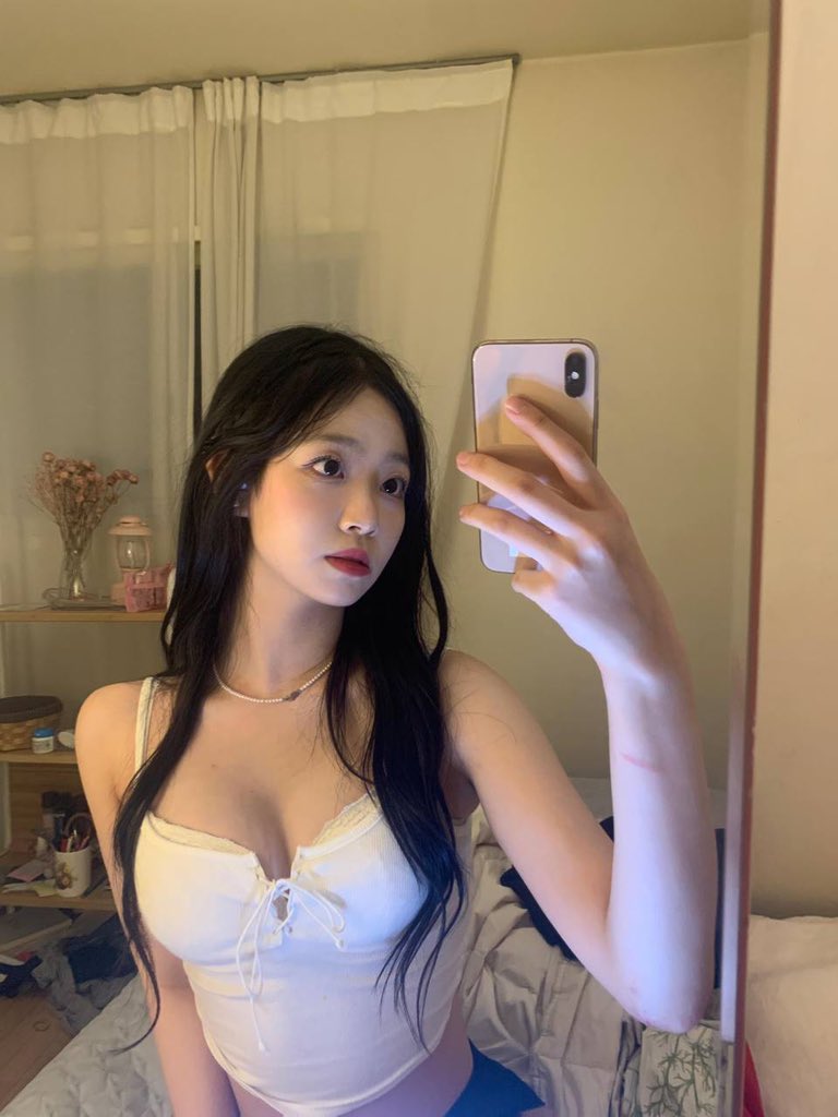 露臉美女 20230912