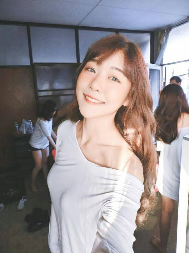 露臉美女 20230912