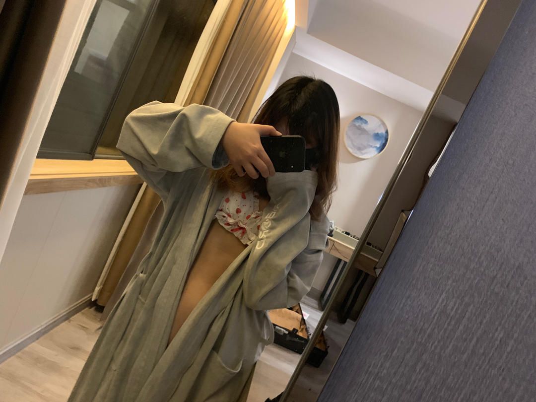 口活很不錯的翹臀少婦