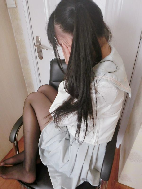 H工口小學(xué)生賽高黑絲足控