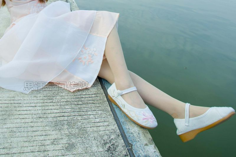 蘇羽鄰家小仙女的美腳