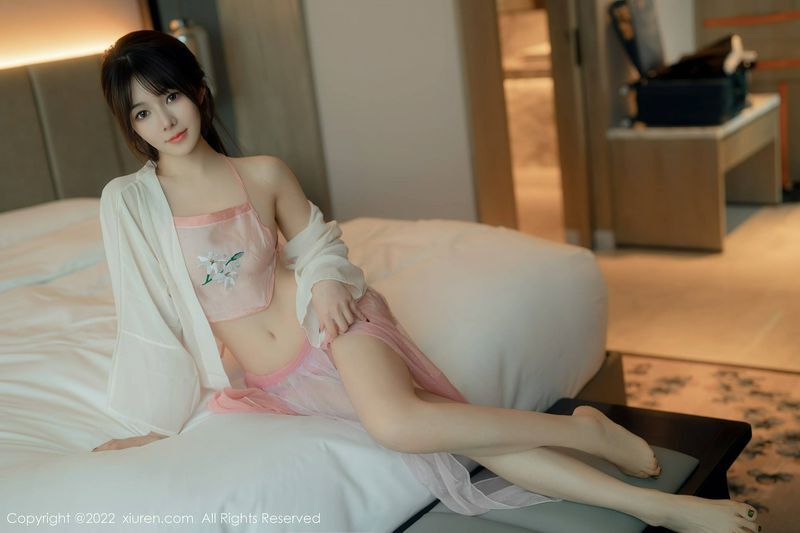 婠婠么完整版無水印寫真