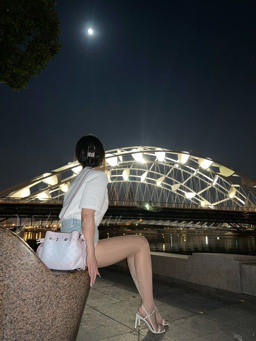 絲襪除了騷,也有很純,很優雅的