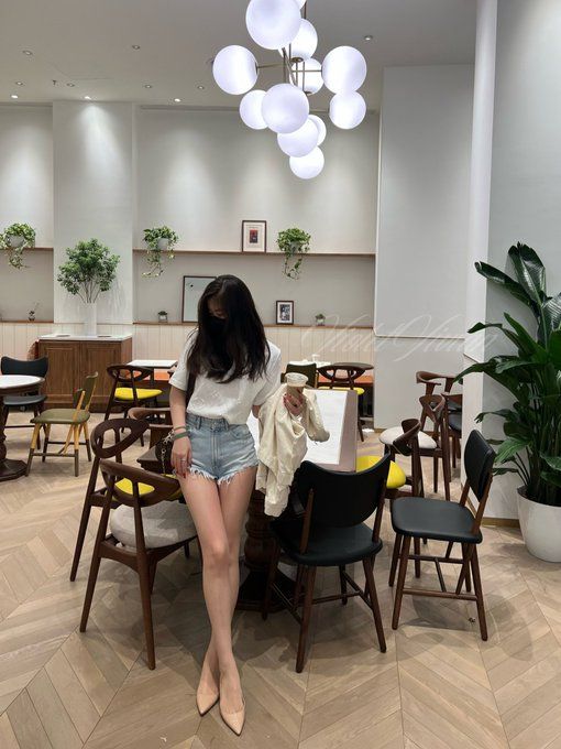絲襪除了騷,也有很純,很優雅的