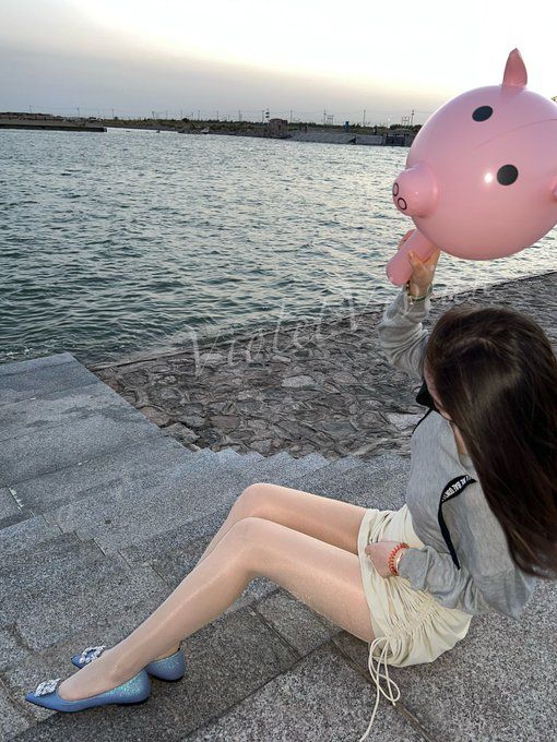 絲襪除了騷,也有很純,很優雅的
