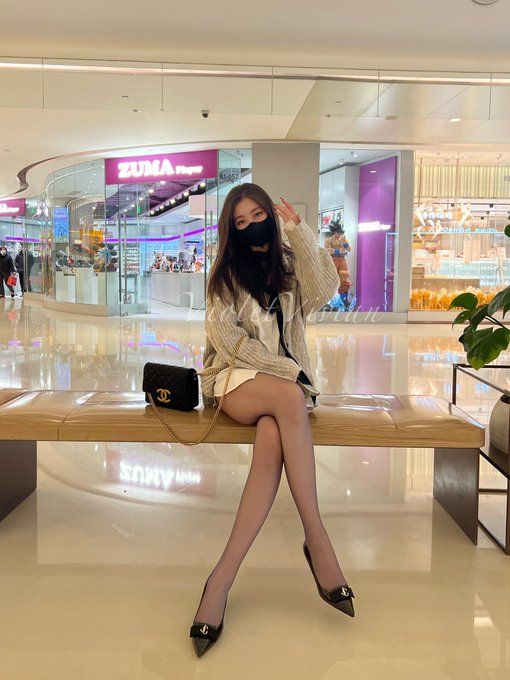 長腿御姐配絲襪,直搗黃龍更濕滑!無漏點慎入