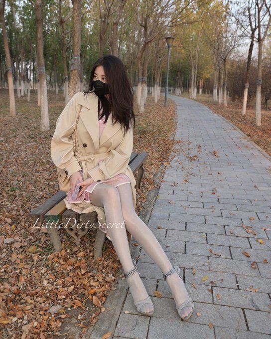 長腿御姐配絲襪,直搗黃龍更濕滑!無漏點慎入