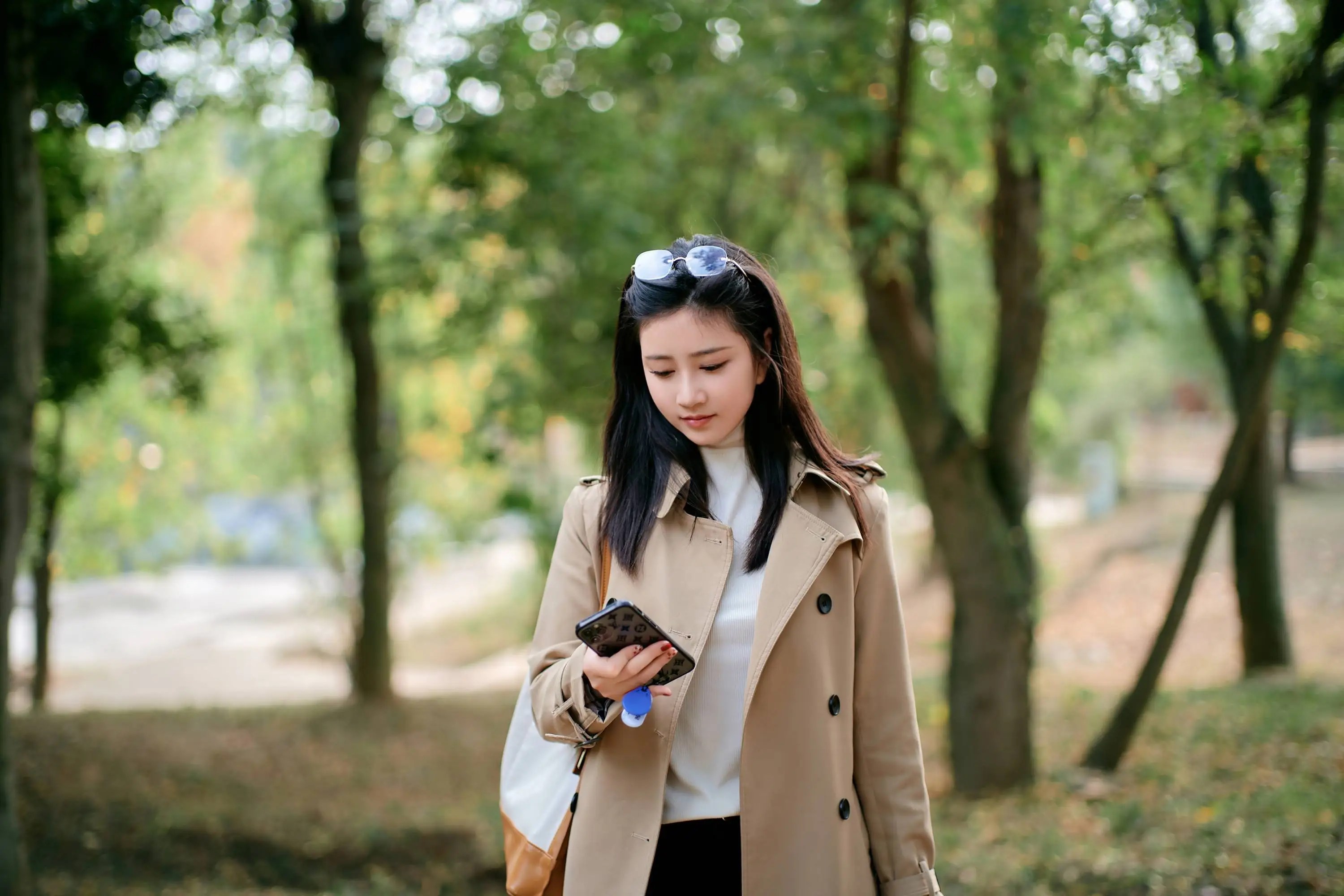 小樹林里風景好