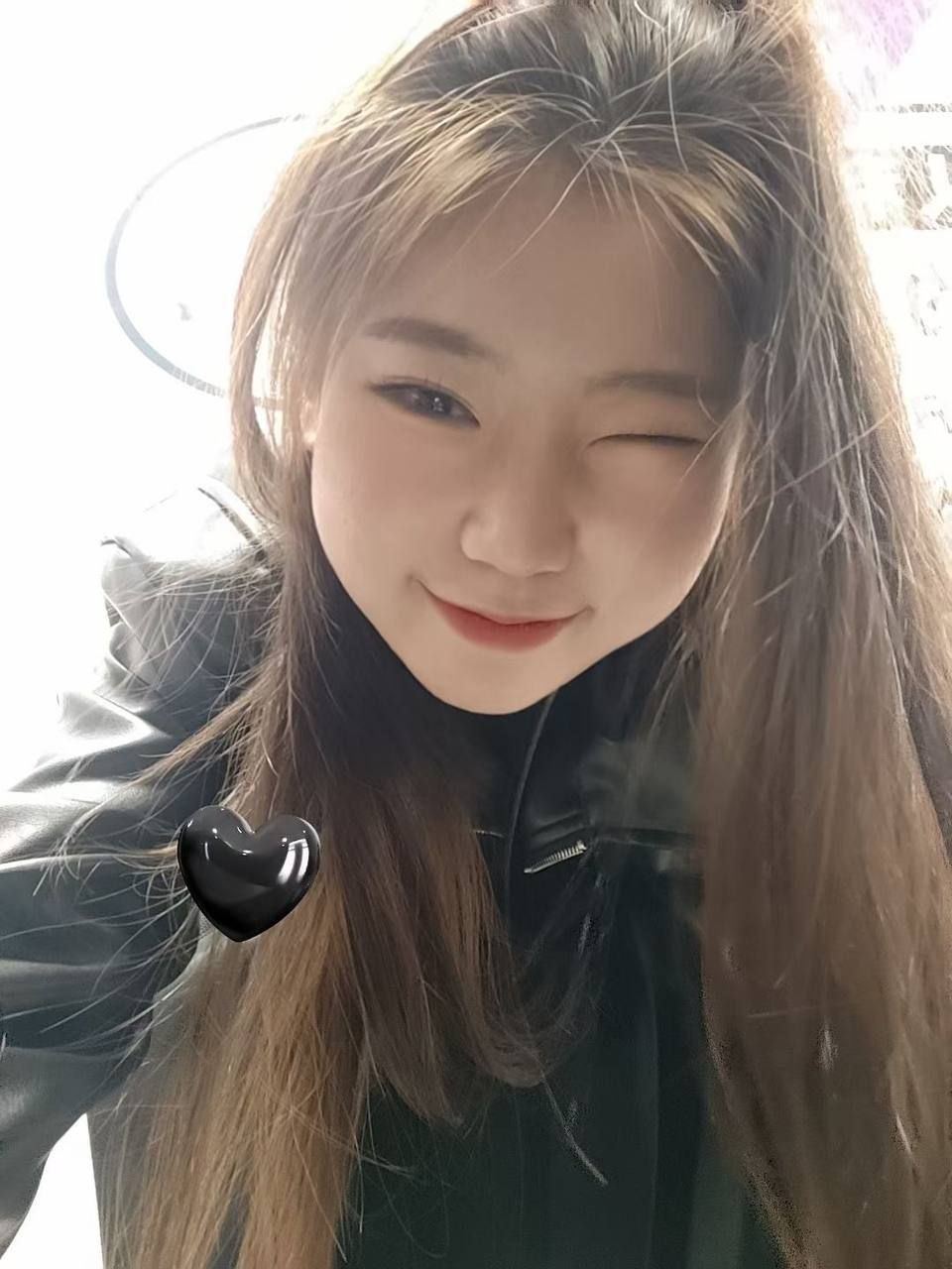 露臉美女 20231102