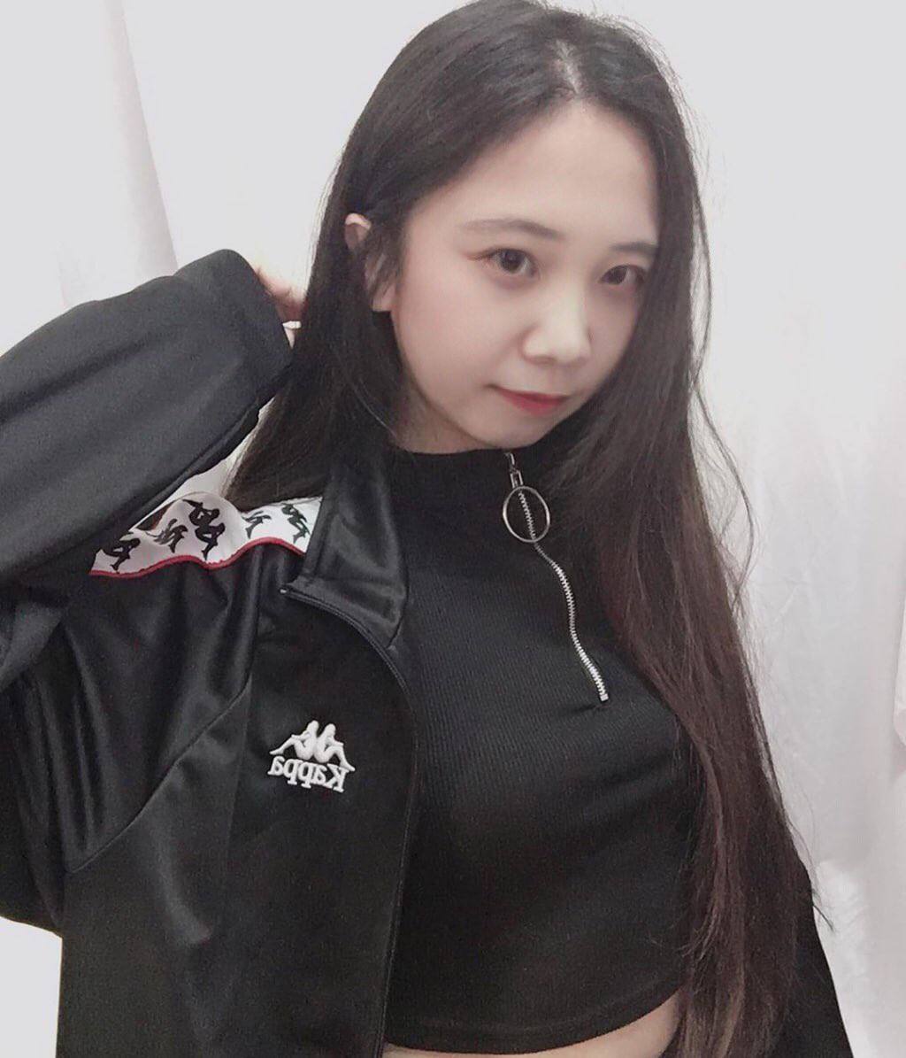 露臉美女 20231102