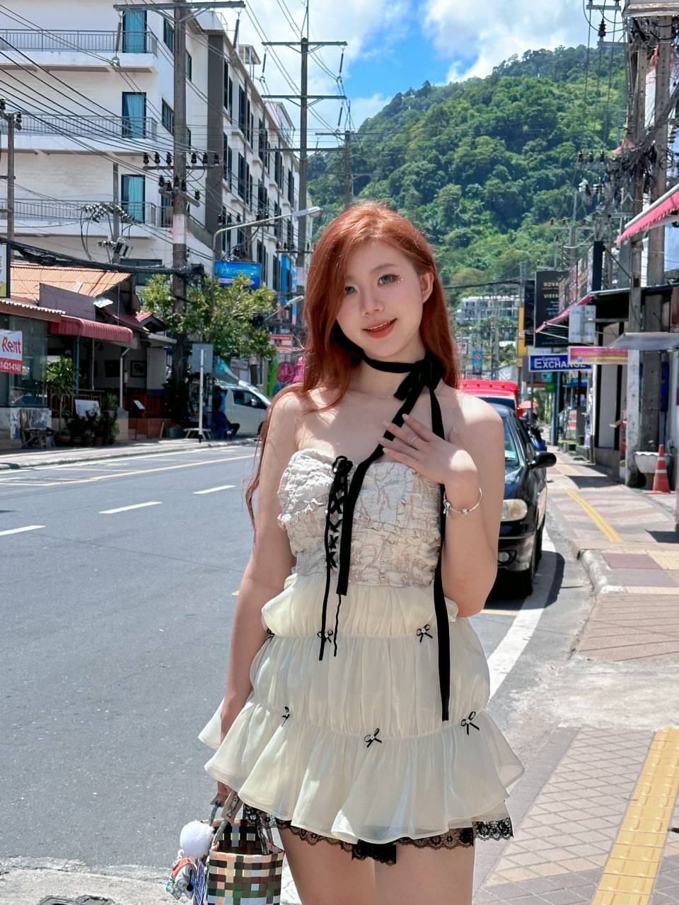 展示反差女和母狗，喜歡這感覺
