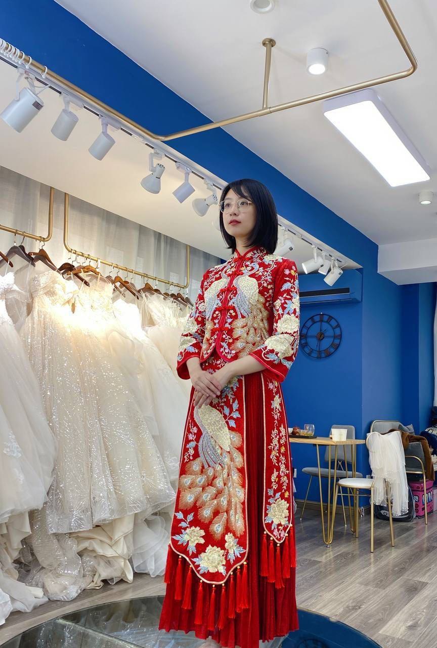不怕反差婊有文化，就怕反差婊戴眼鏡[118P]
