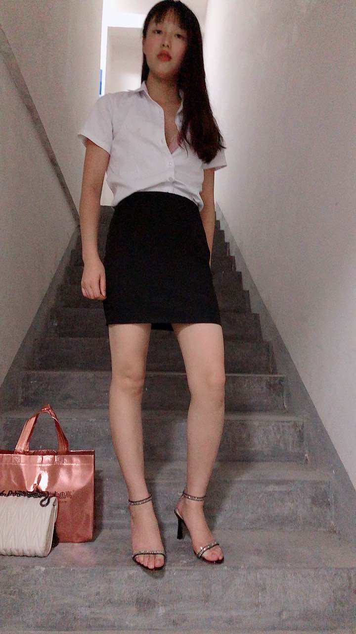 人妻女友的秘密[105P]