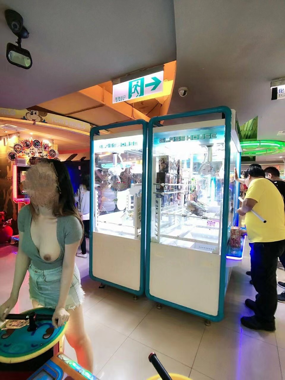 露出 人前的騷才是真的騷[80P]