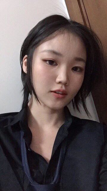 怕反差婊有文化，就怕反差婊戴眼鏡