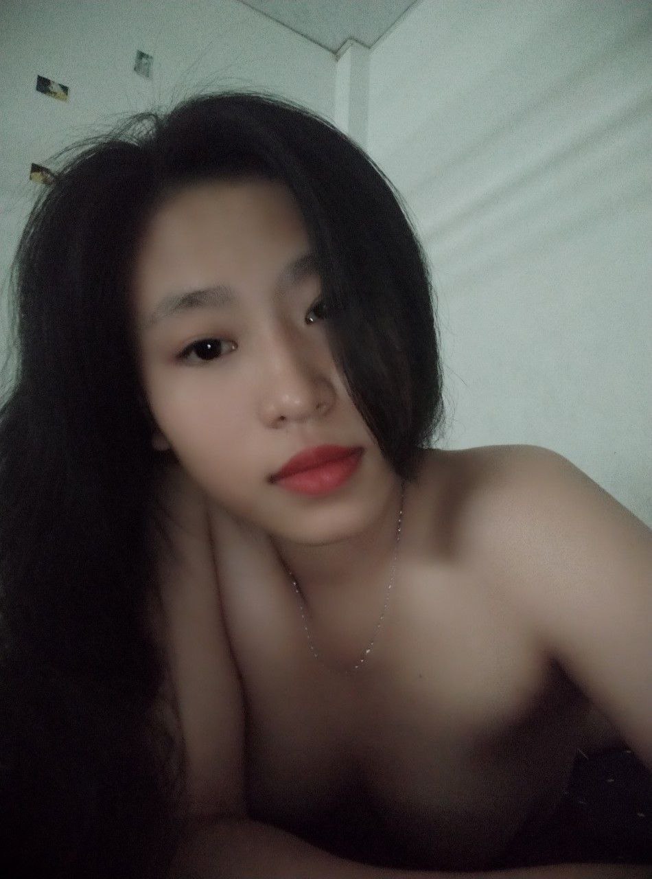 怕反差婊有文化，就怕反差婊戴眼鏡