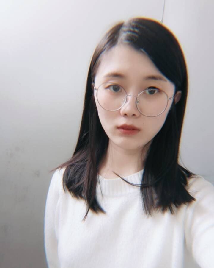 怕反差婊有文化，就怕反差婊戴眼鏡
