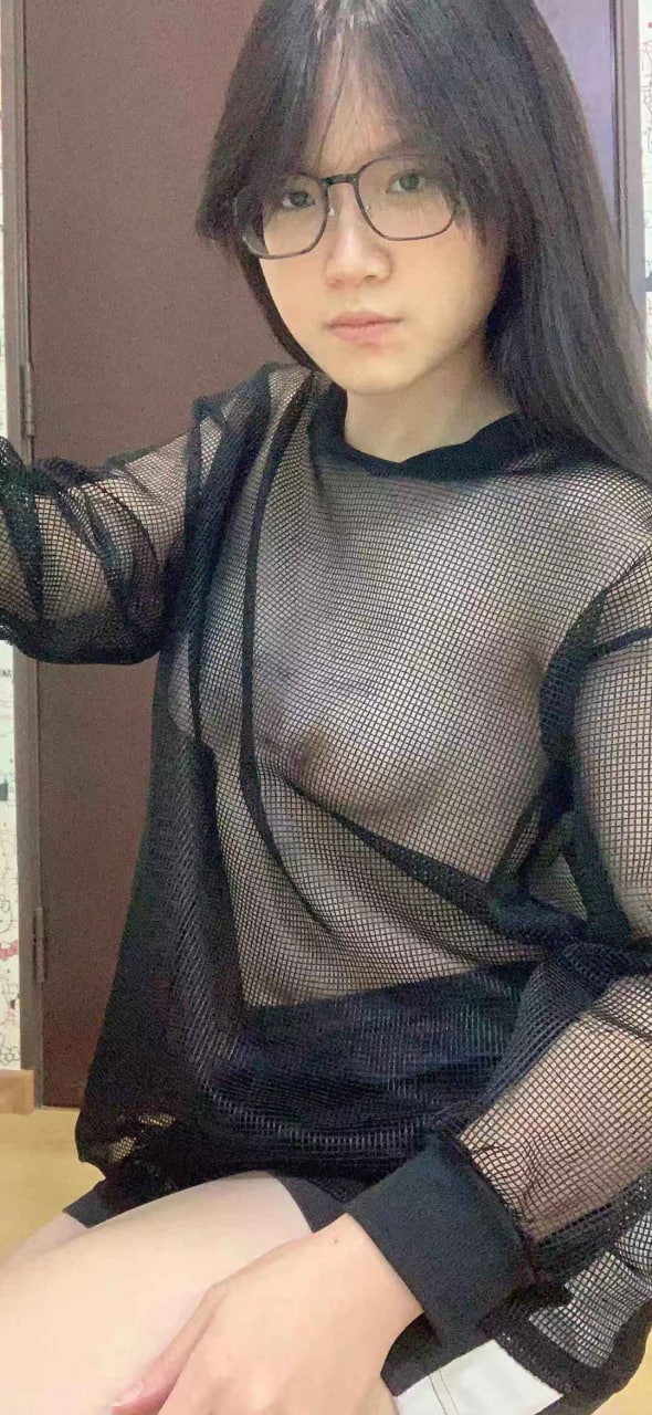 不怕反差婊有文化，就怕反差婊戴眼鏡 [118P]