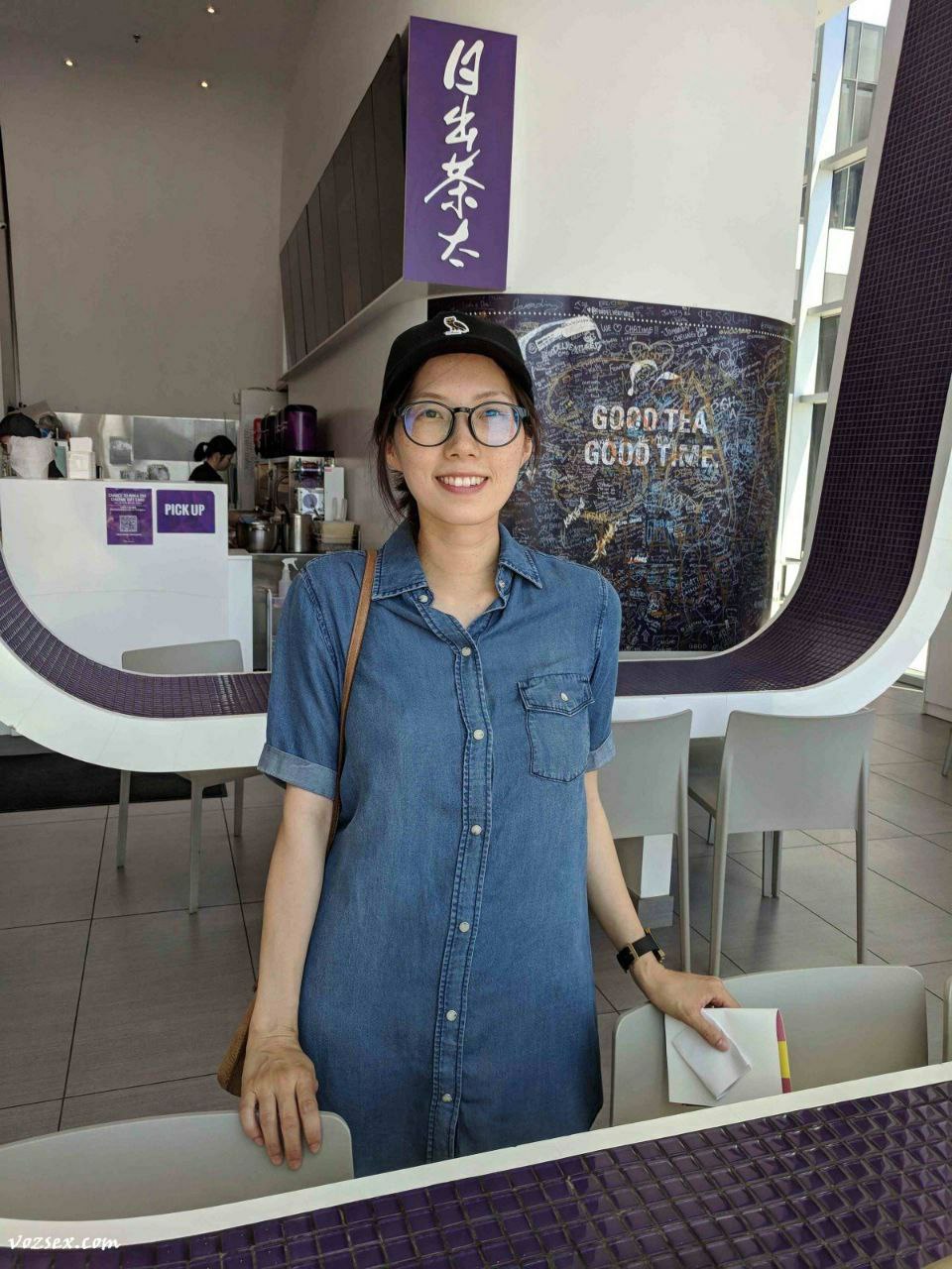 不怕反差婊有文化，就怕反差婊戴眼鏡 [118P]