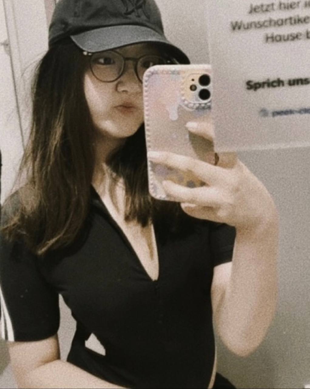 不怕反差婊有文化，就怕反差婊戴眼鏡 [118P]