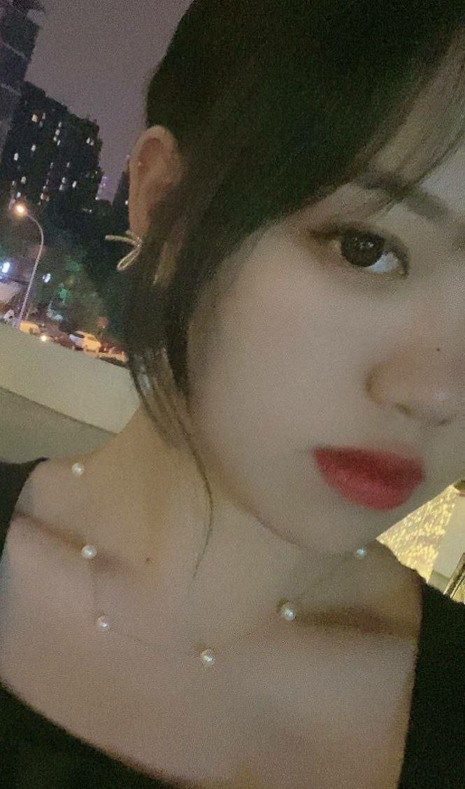 人妻女友的秘密 [107P]