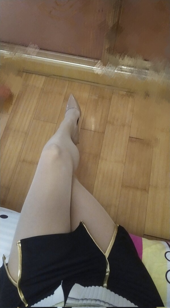 姹紫嫣紅千姿百態妖嬈多姿都沒有我馬凡舒誘人