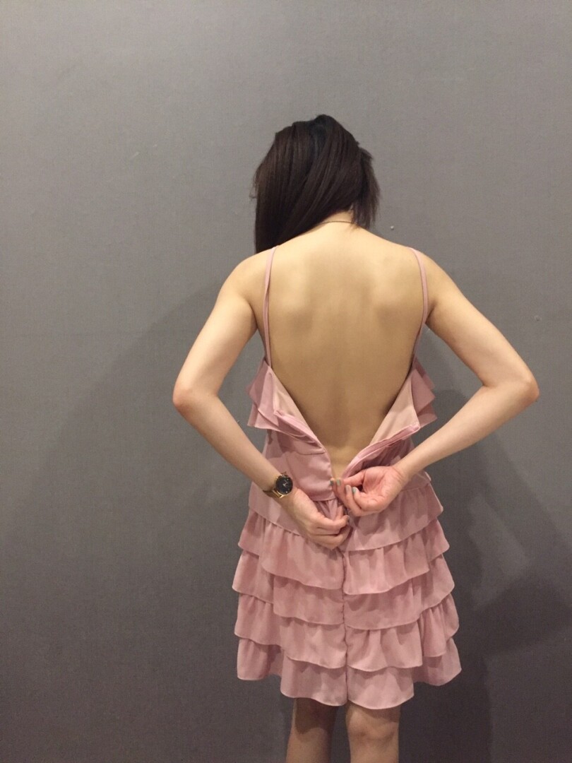 當美女為你轉身