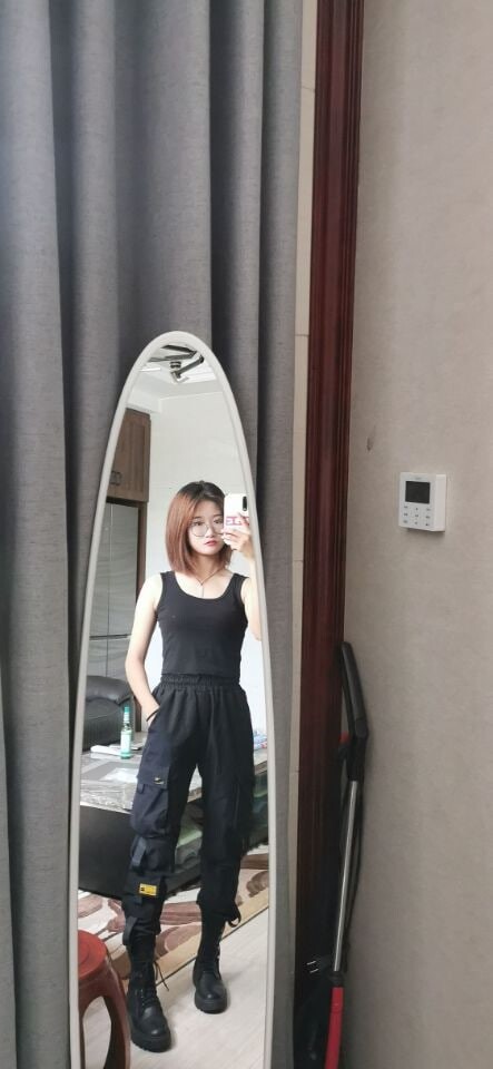 露臉騷妹子來了[98P]