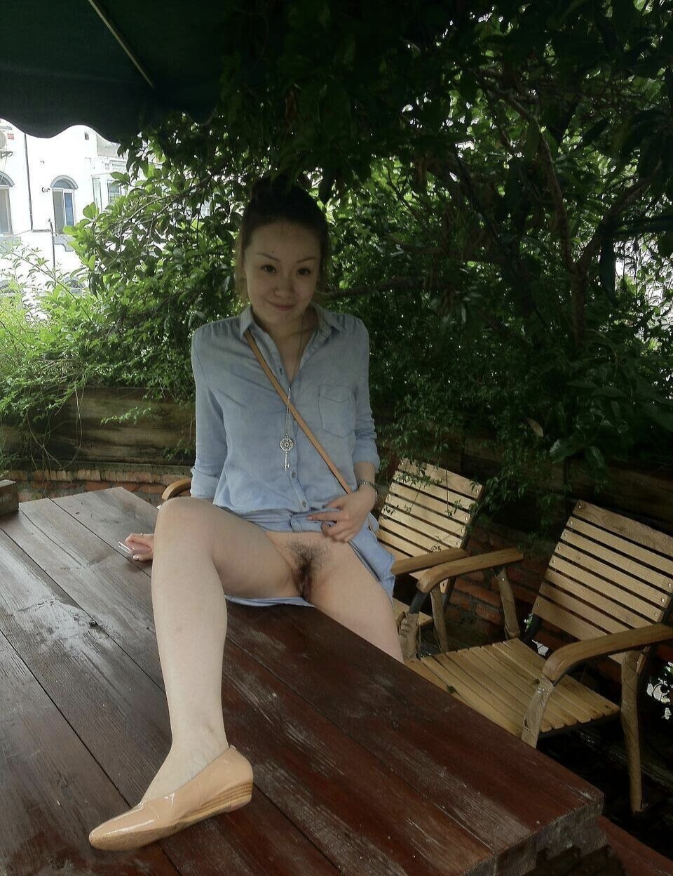 露臉騷妹子來了[98P]