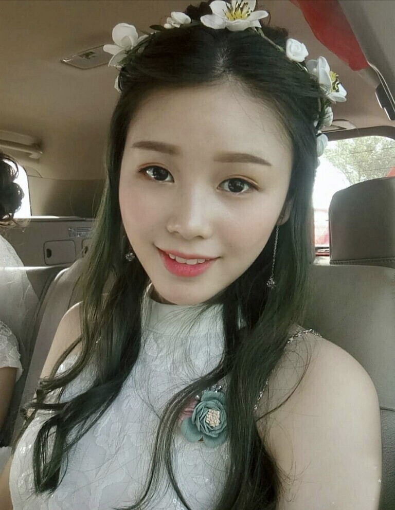 露臉騷妹子來了[98P]