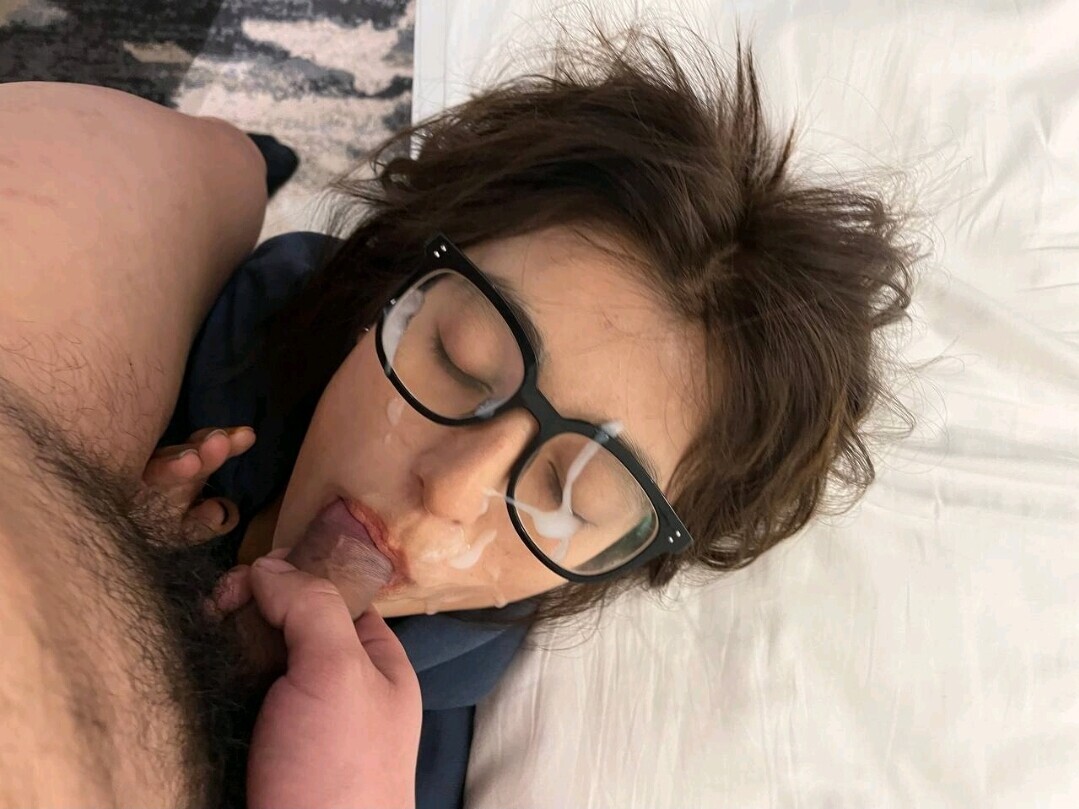 母狗騷不騷，兄弟搞不搞[100P]