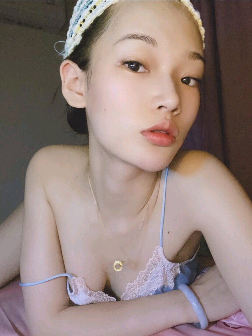 母狗騷不騷，兄弟搞不搞[100P]