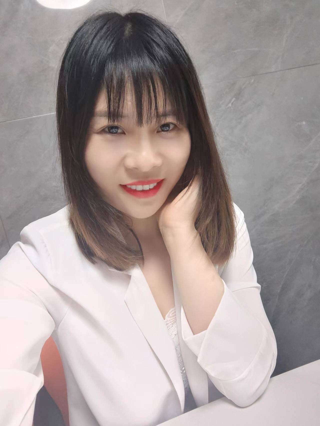 小區里的少婦[66P]