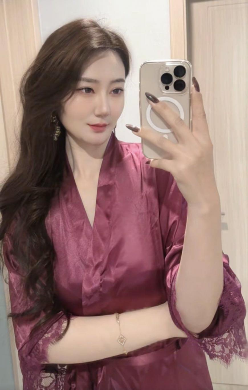 清純美女姐姐[28P]