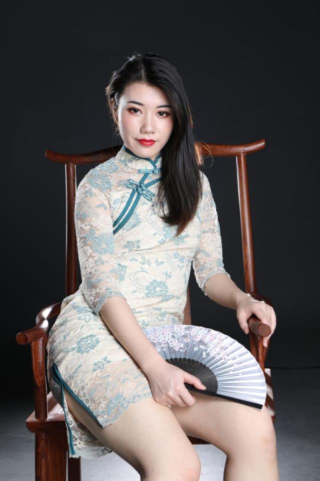 這旗袍妹子還真誘人呢[58P]