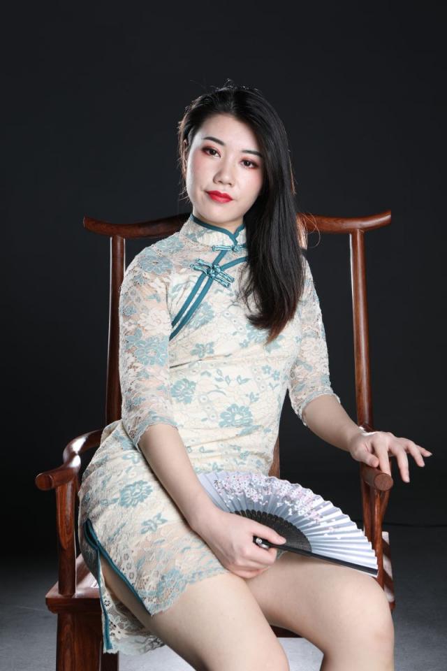 這旗袍妹子還真誘人呢[58P]
