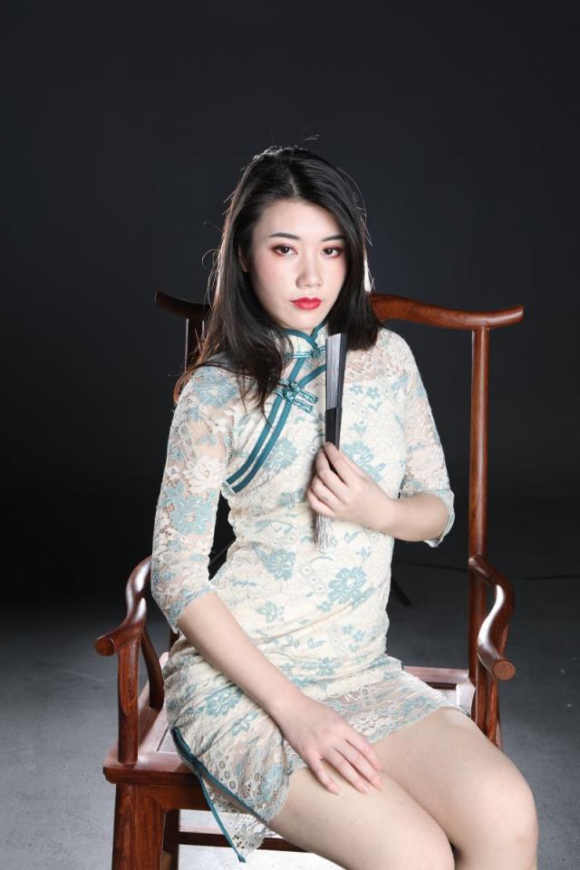 這旗袍妹子還真誘人呢[58P]