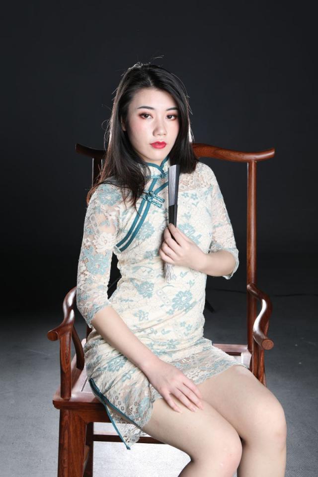 這旗袍妹子還真誘人呢[58P]