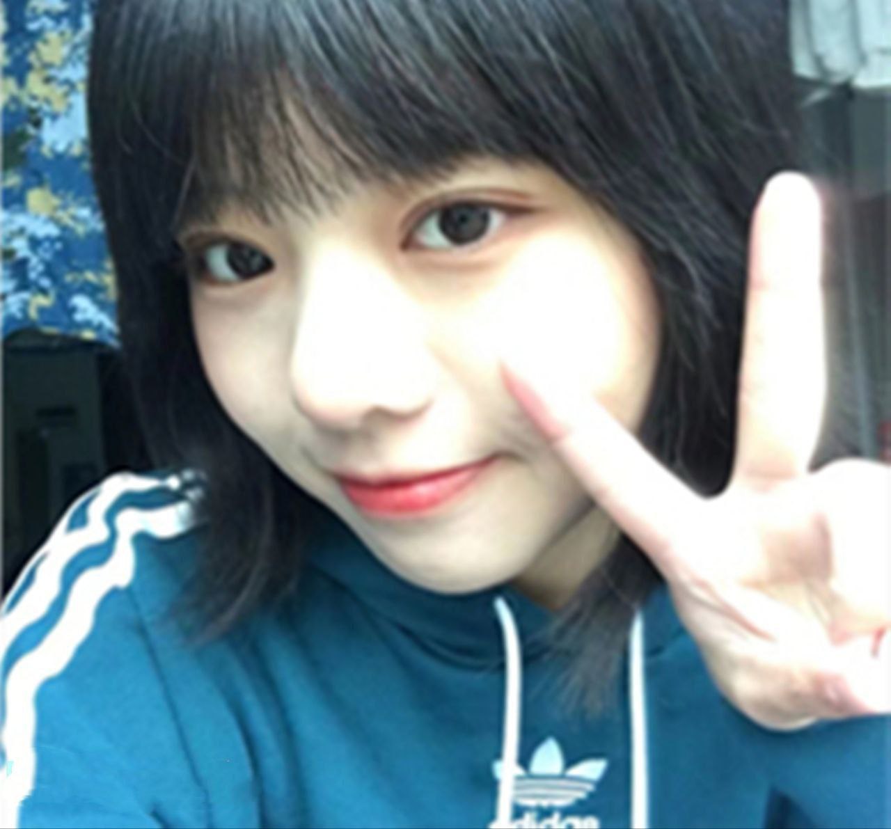 清純短發妹子 [11P]