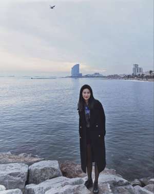 這種尤物女友外表清純，內心發騷