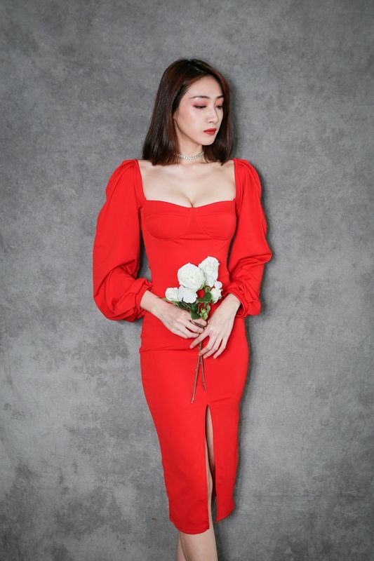 臺模美腿系列長腿美模段璟樂紅色小禮服高跟美腿外拍