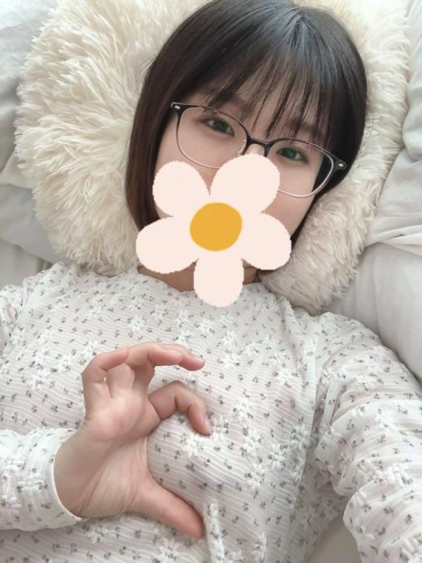 日式女孩不愛穿內(nèi)衣