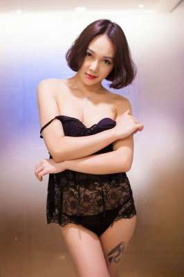 丁字褲美女iccey情趣人體藝術(shù)寫真