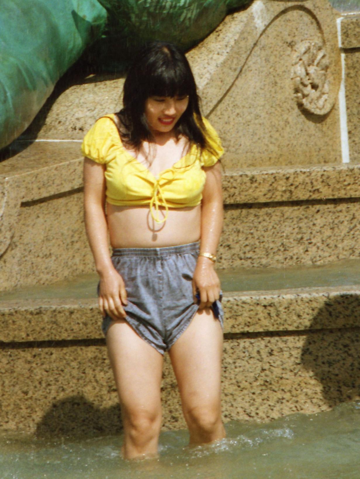 少婦[75P]