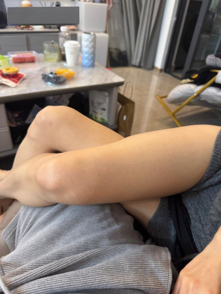 [小母狗] 發騷的小母狗 [100P]